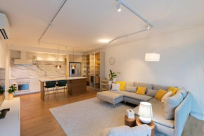 Pearl Bay Home